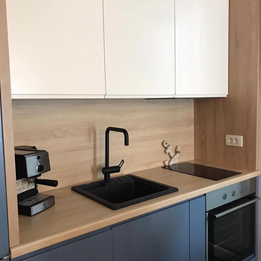 Villa Apartment Joel โตรกีร์ ภายนอก รูปภาพ