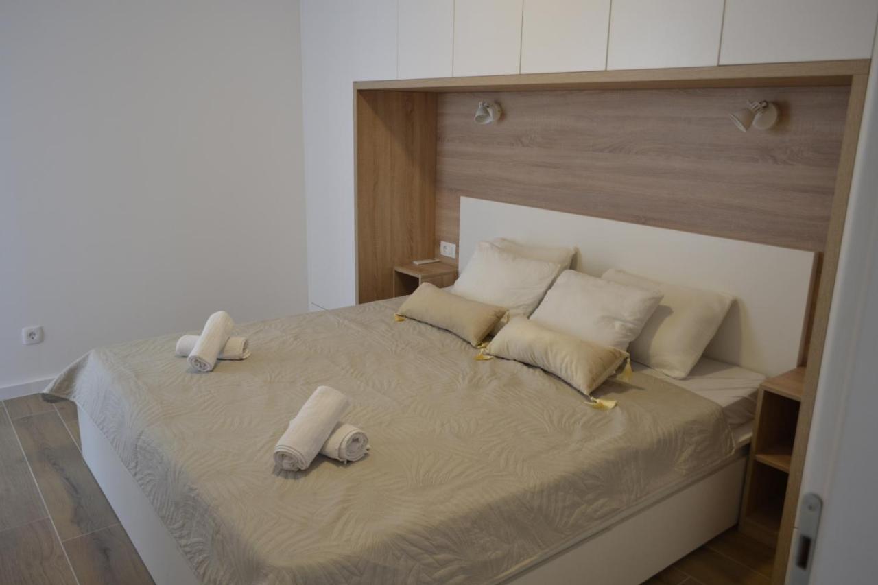 Villa Apartment Joel โตรกีร์ ภายนอก รูปภาพ